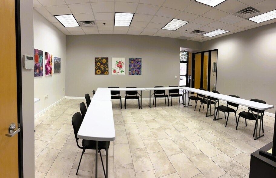 More Photos Of 80 N McClintock Dr, Chandler Medical For Sale