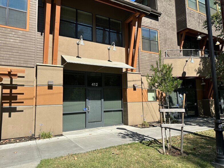More Photos Of 707 4th St, Davis Office For Lease