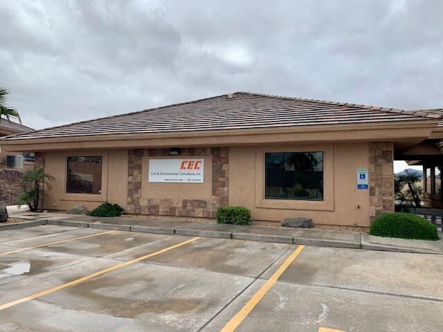 More Photos Of 60 Acoma Blvd S, Lake Havasu City Medical For Lease