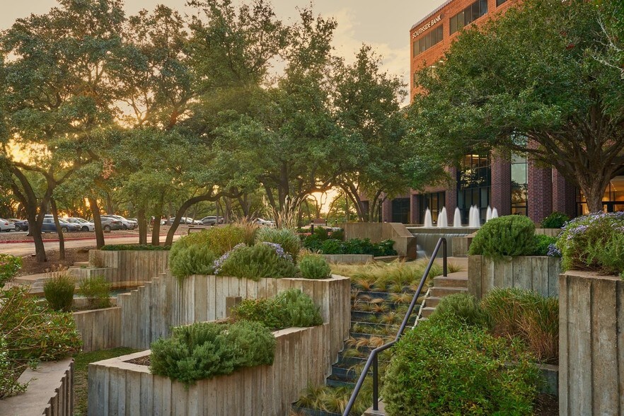 More Photos Of 1250 S Capital of Texas Hwy, Austin Office For Lease