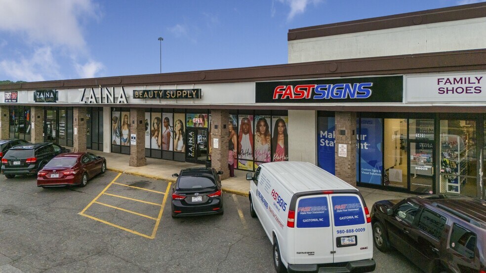 More Photos Of 1403-1493 E Franklin Blvd, Gastonia Unknown For Lease