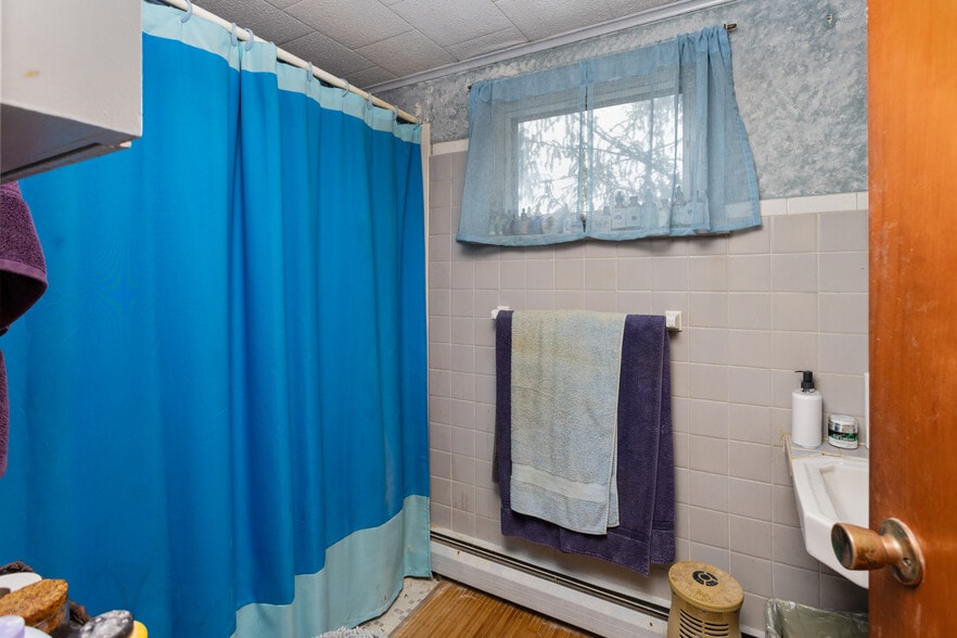 More Photos Of 51 Crosswicks Chesterfield Rd, Chesterfield Apartments For Sale