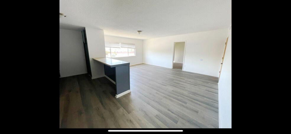 More Photos Of 4240 S Figueroa St, Los Angeles Apartments For Sale
