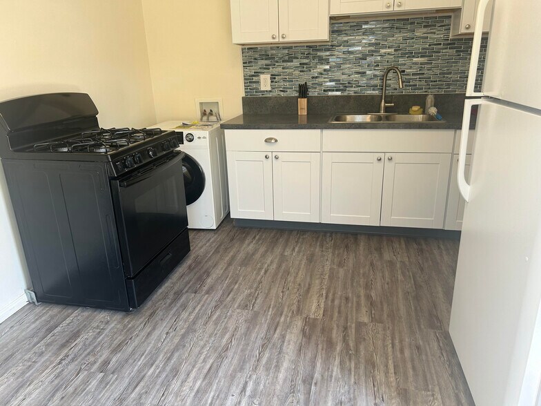 More Photos Of 1129-1139 Georgia St, Imperial Beach Apartments For Sale