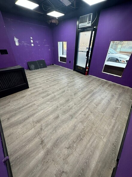 More Photos Of 2074 Grand Ave, North Baldwin Storefront Retail Office For Sale