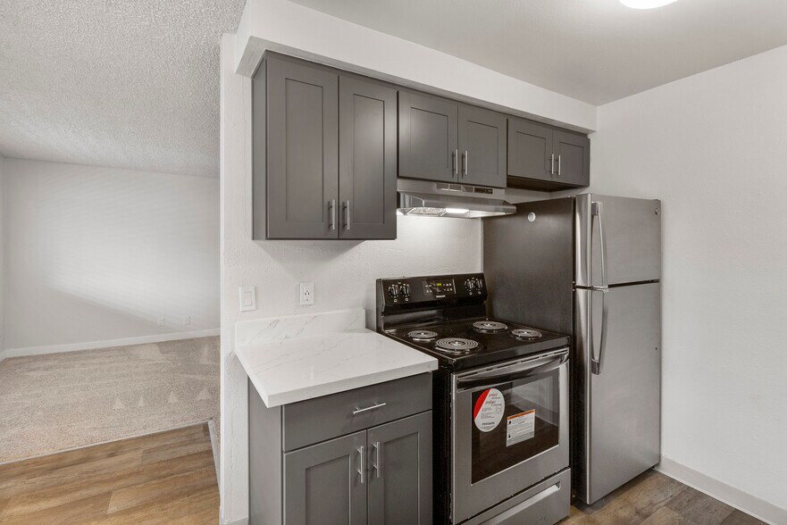 More Photos Of 1016 NE 86th St, Vancouver Multifamily For Sale