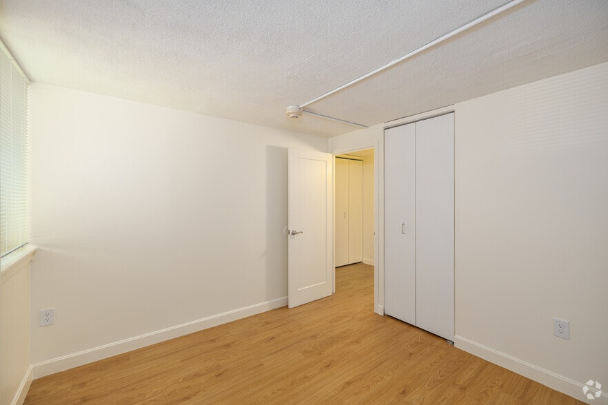 More Photos Of 490 Tremont St, Boston Apartments For Lease