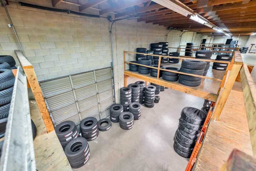 More Photos Of 20010 Industrial Av, Langley Warehouse For Sale