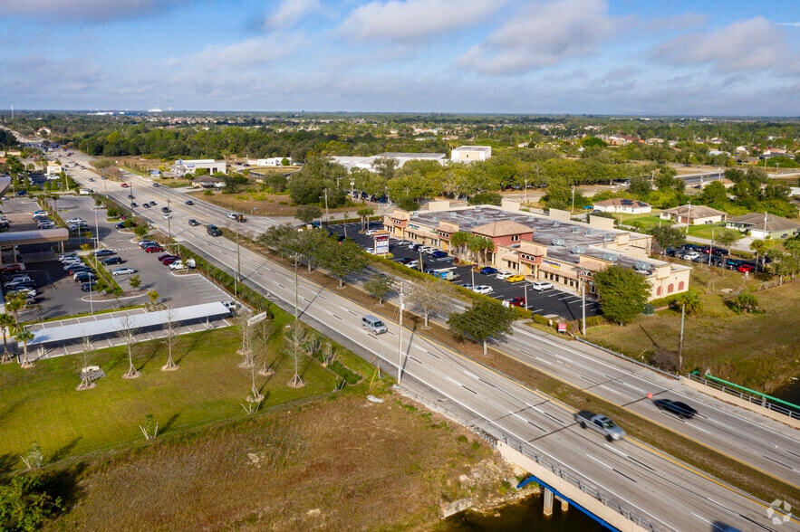 More Photos Of 3400 Lee Blvd, Lehigh Acres Medical For Lease