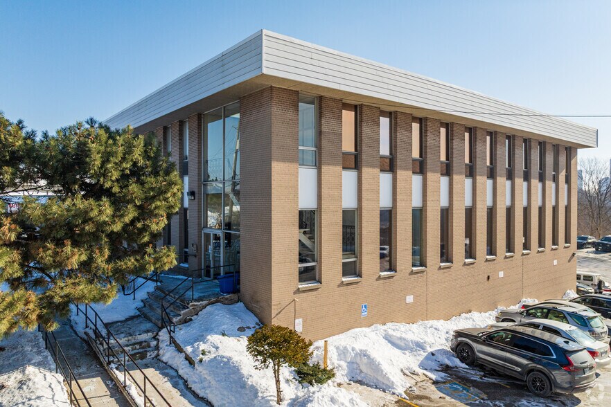 Primary Photo Of , Toronto Office For Sale