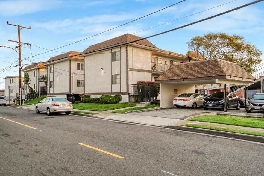 More Photos Of 17226 Grevillea Ave, Lawndale Apartments For Sale