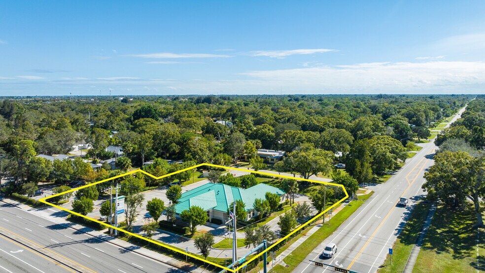 More Photos Of 2651 20th St, Vero Beach Medical For Sale