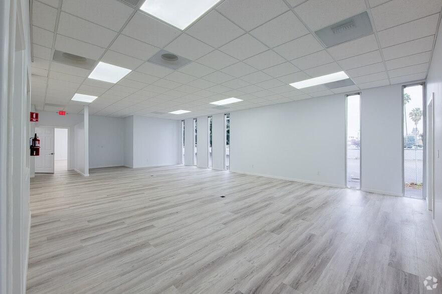 More Photos Of 5223 N El Dorado St, Stockton Office For Lease