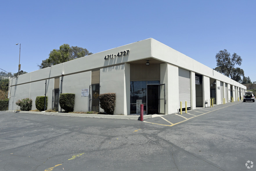 Primary Photo Of 4719 E Washington Blvd, Commerce Warehouse For Lease