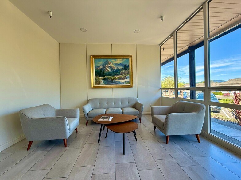 More Photos Of 2411 Old Crow Canyon Rd, San Ramon Showroom For Lease