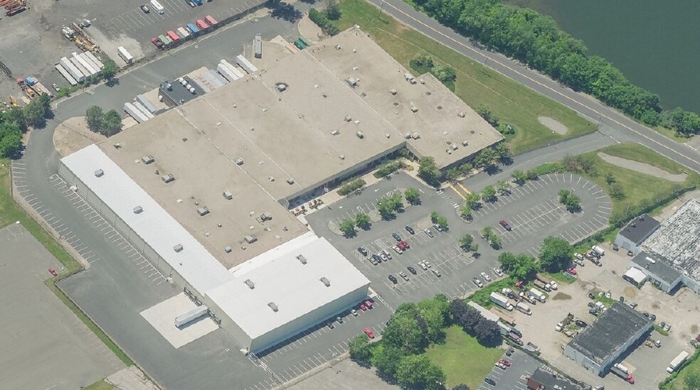 Primary Photo Of 125 Access Rd, Stratford Manufacturing For Lease
