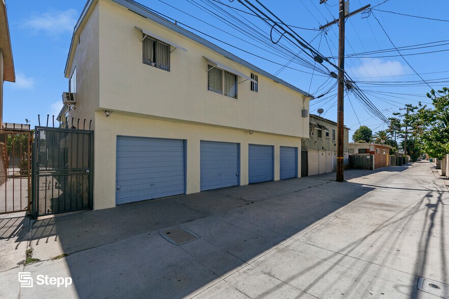 More Photos Of 1123 Cedar Ave, Long Beach Apartments For Sale