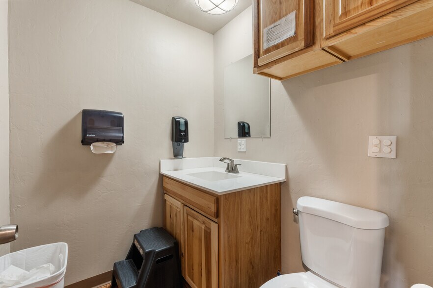 More Photos Of 7175 E 2nd St, Prescott Valley Warehouse For Sale