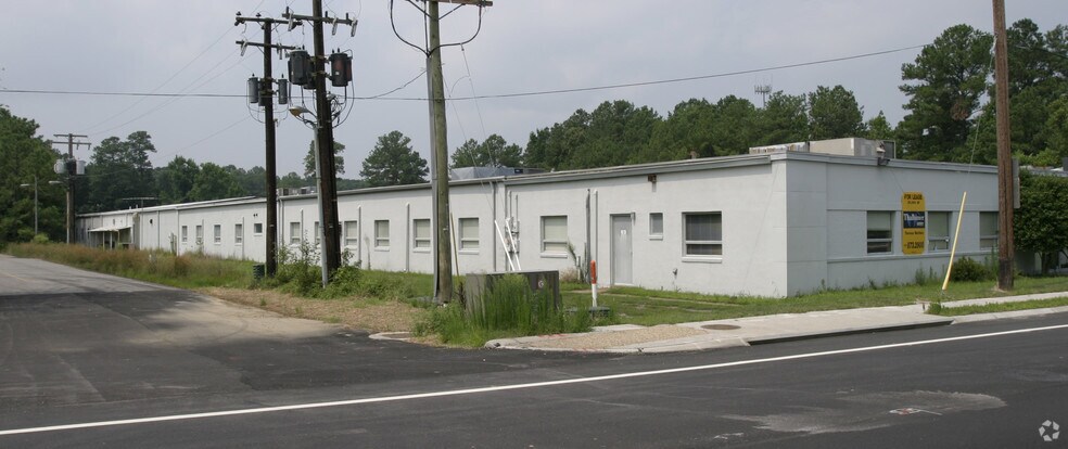 More Photos Of 3221 Commander Shepard Blvd, Hampton Flex For Sale