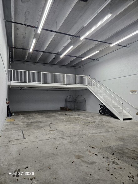 More Photos Of 13850 SW 143rd Ct, Miami Warehouse For Sale