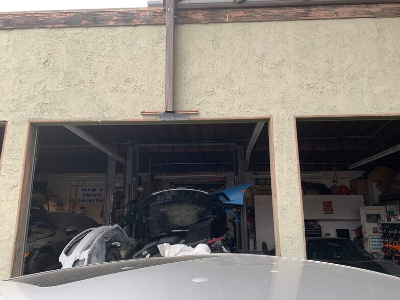 More Photos Of 846 W Front St, Covina Auto Repair For Sale