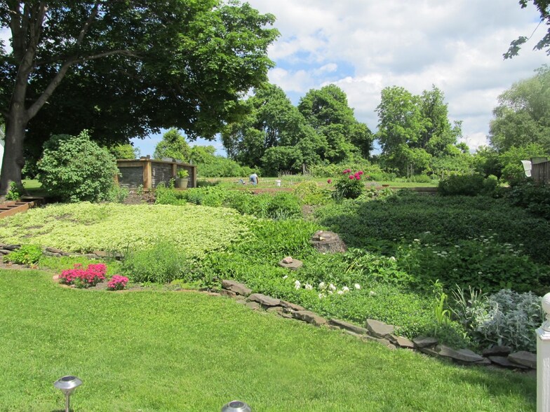 More Photos Of 9013 State Route 414, Lodi Restaurant For Sale