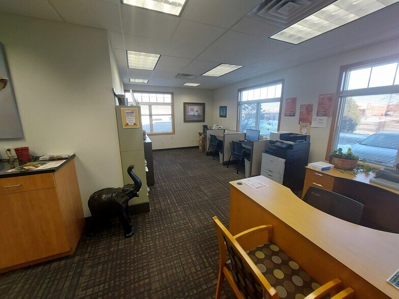 More Photos Of 435 Village Walk Ln, Johnson Creek Office For Lease