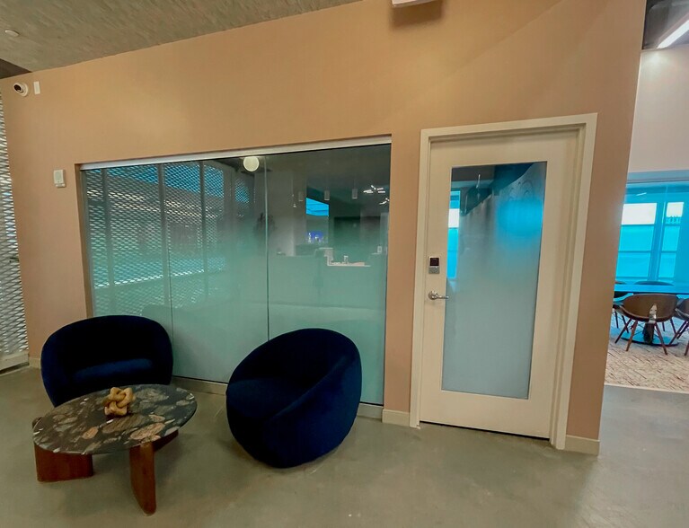 More Photos Of 2000 Route 38, Cherry Hill Coworking Space