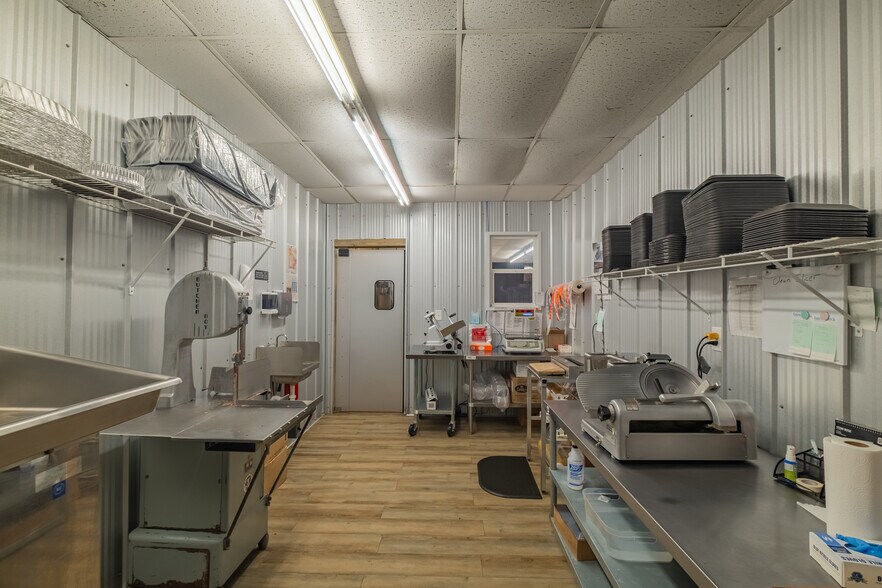 More Photos Of 7403 Hillsboro Hwy, Hillsboro General Retail For Sale