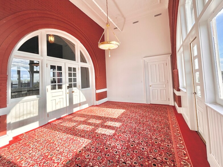 More Photos Of 1200 6th Ave, Columbus Office For Lease