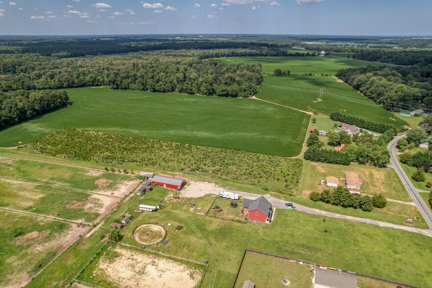 More Photos Of 10790 Heritage Rd, Lincoln Land For Sale