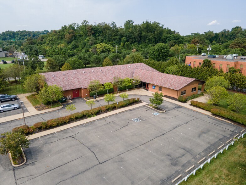 More Photos Of 320 Bilmar Dr, Pittsburgh Office For Sale