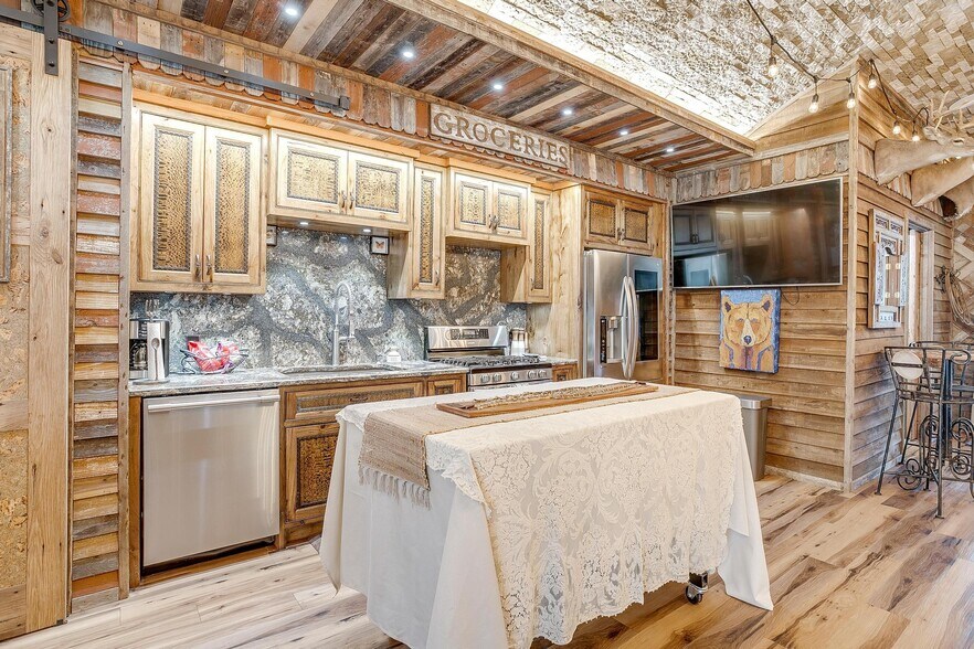More Photos Of 10501 County Road 525, Mansfield Hospitality For Sale