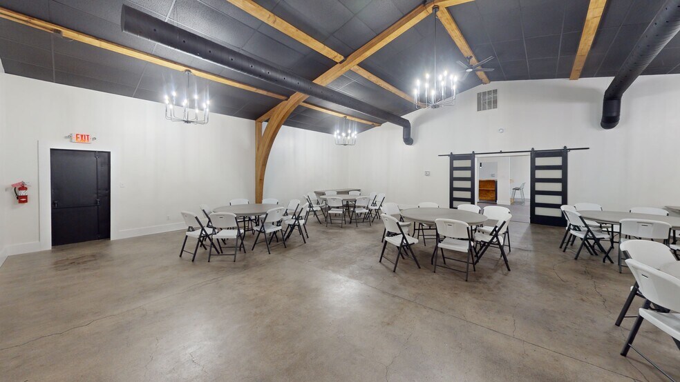 More Photos Of 312 Sycamore St, Greenville Storefront Retail Office For Sale