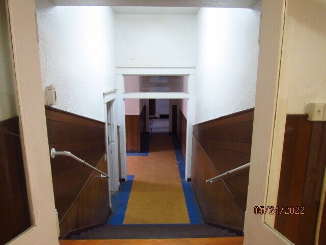 More Photos Of 301 N Washington St, Ardmore Distribution For Sale
