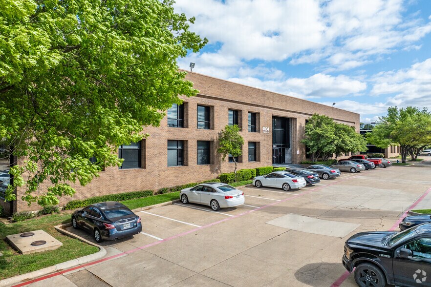 More Photos Of 4004 Belt Line Rd, Addison Unknown For Lease
