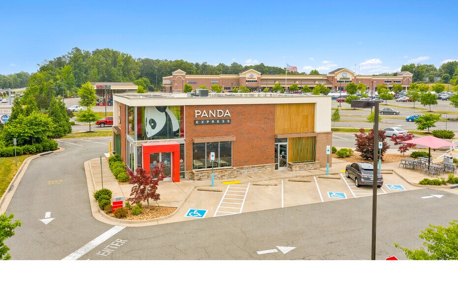 More Photos Of 9050 Staples Mill Rd, Richmond Unknown For Lease