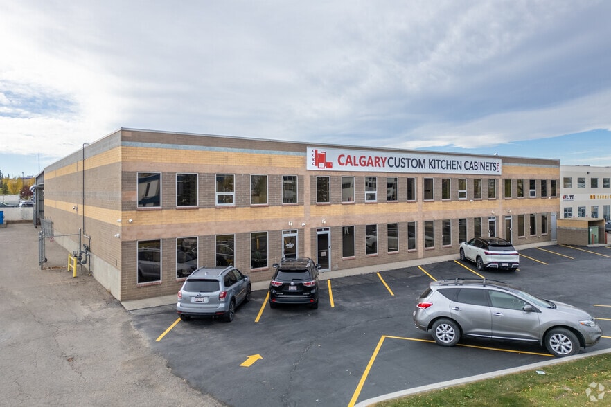 Primary Photo Of 2275 Pegasus Way NE, Calgary Warehouse For Lease