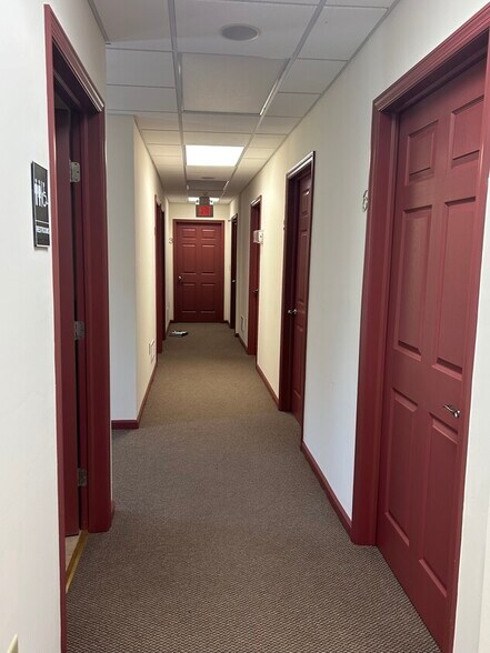 More Photos Of 85 Hopper Ave, Waldwick Medical For Sale