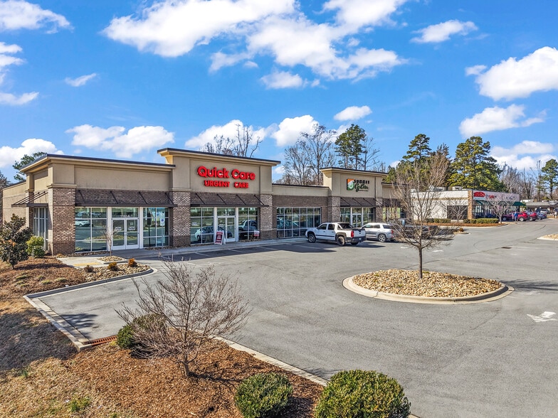 Primary Photo Of 1102 Yadkinville Rd, Mocksville Medical For Sale