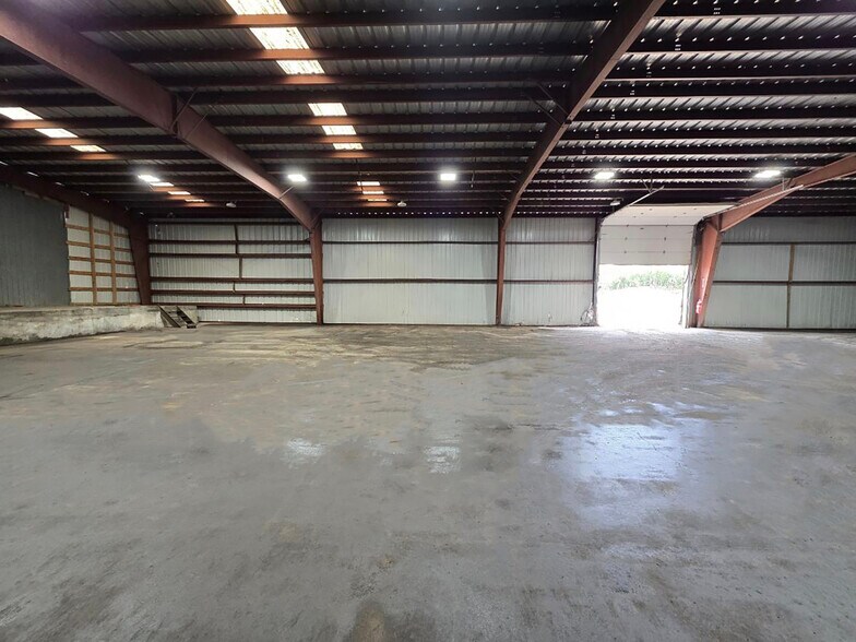 Primary Photo Of 2910 Quant Ave N, Stillwater Warehouse For Lease
