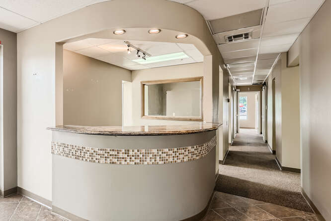 More Photos Of 320 S Santa Fe Ave, Fountain Medical For Sale