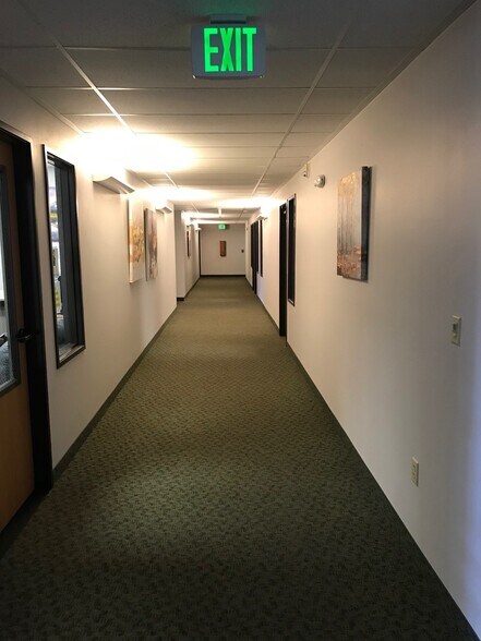 More Photos Of 3544 E 17th St, Ammon General Retail For Lease