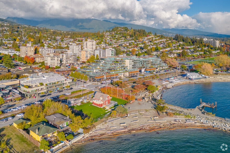 More Photos Of 1355 Bellevue Ave, West Vancouver Apartments For Lease