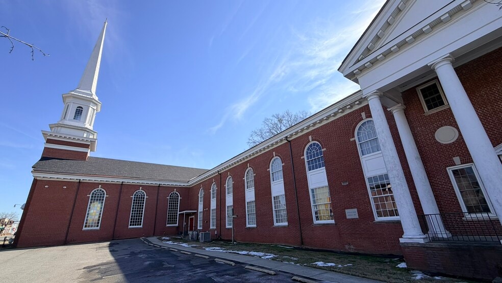 More Photos Of 801 W Franklin Blvd, Gastonia Religious Facility For Sale