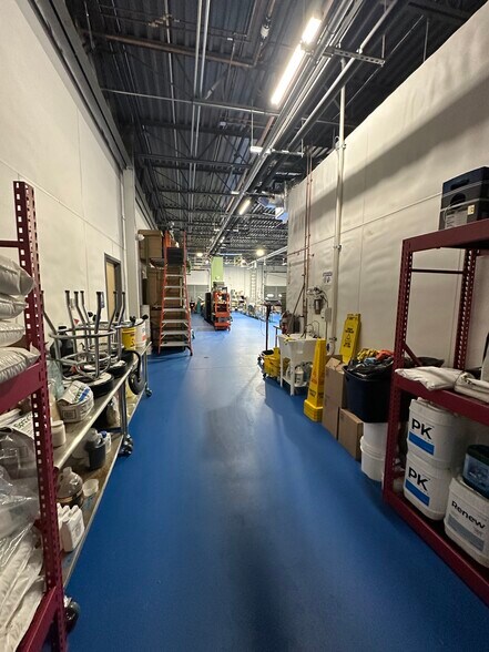 More Photos Of 246 Suffolk Ln, Gardner Manufacturing For Sale