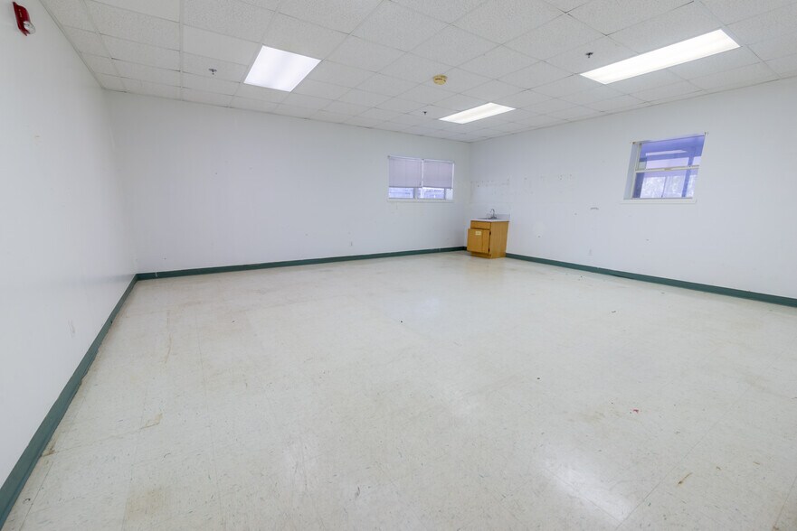 More Photos Of 6689 County Road 315, Keystone Heights Specialty For Sale