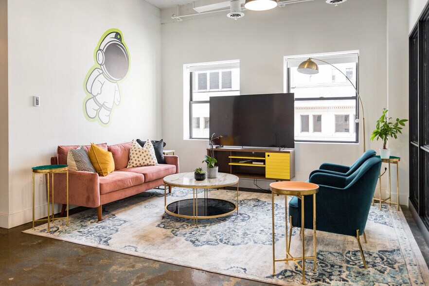 More Photos Of 607 Shelby St, Detroit Office For Lease