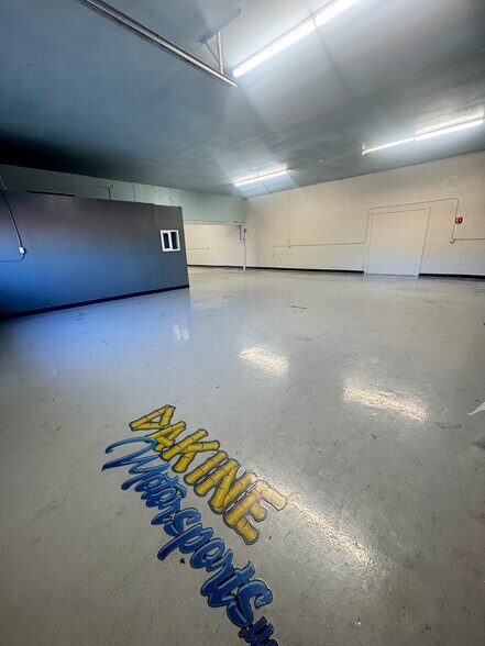 More Photos Of 1991 E William St, Carson City Warehouse For Lease