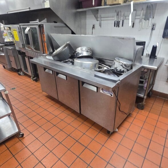 More Photos Of 2045 Brice Rd, Reynoldsburg Restaurant For Lease